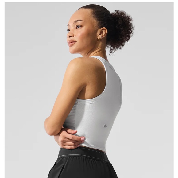 ALO YOGA GODDESS RIBBED GO-TO TANK | WHITE | SIZE: M - Picture 5 of 7
